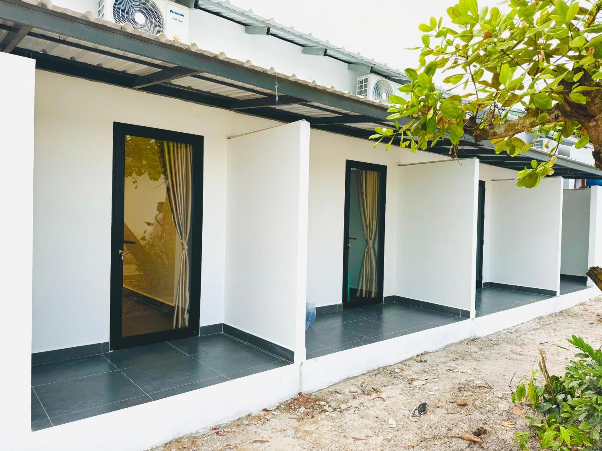 Onederz Koh Rong Hostel Kaoh Touch Luaran gambar